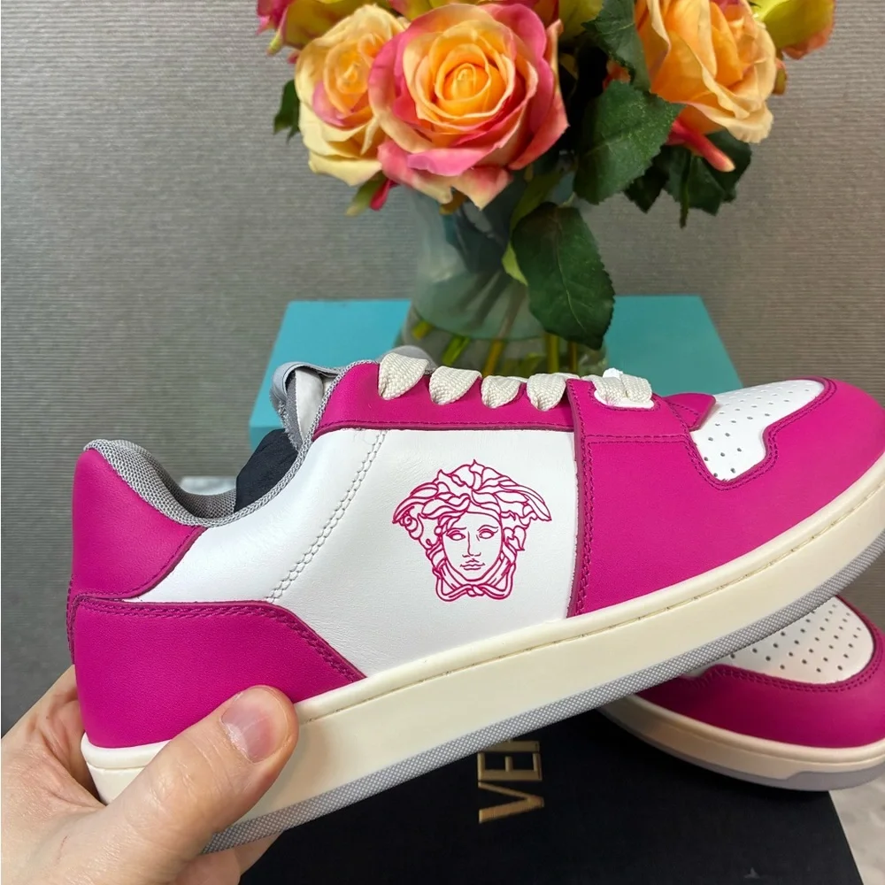 NWT Versace Women’s White & Pink Vitello Leather Sneakers - EU Size 39 = US 9 - Picture 3 of 14